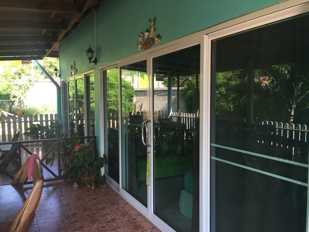 Sin U Rai Resort Κο Λαρν Δωμάτιο φωτογραφία