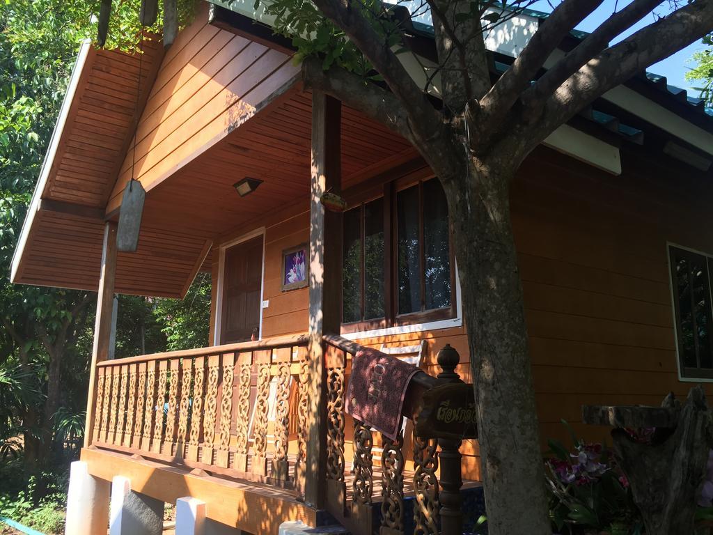 Sin U Rai Resort Κο Λαρν Δωμάτιο φωτογραφία