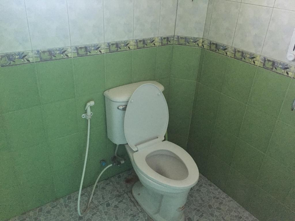 Sin U Rai Resort Κο Λαρν Δωμάτιο φωτογραφία